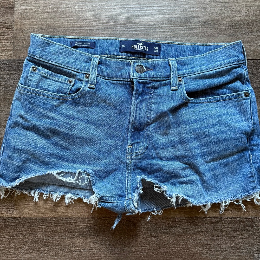 Hollister Women's Blue Denim Shorts